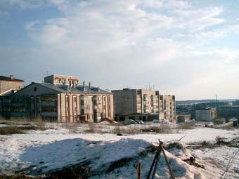 Двадцать пятого декабря в городе Киров во время проведения строительных работ рухнул подъемный кран. 