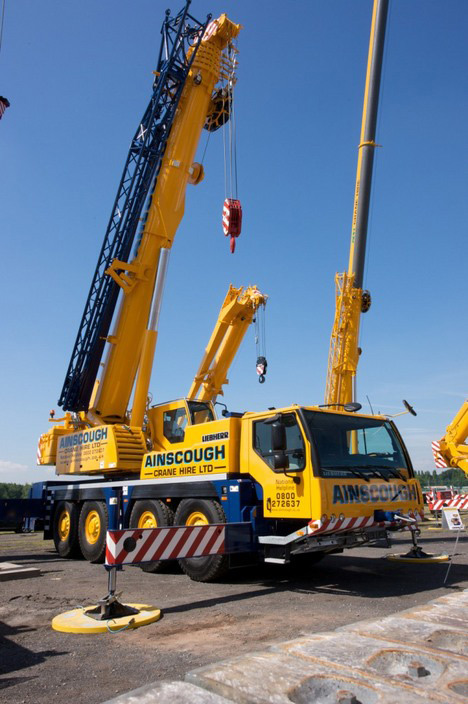         Ainscough Crane Hire,   10      18  Liebherr LTM1090