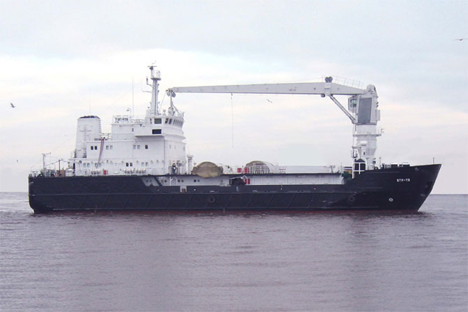 Северный флот получил крановое судно от «Окской судоверфи»