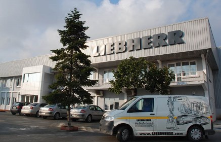  Liebherr 